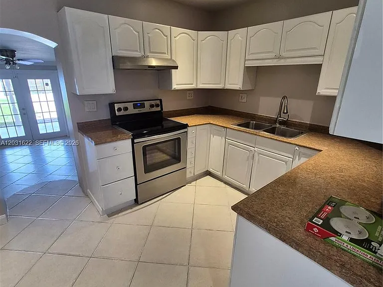 5653 Coconut Rd — Photo 8