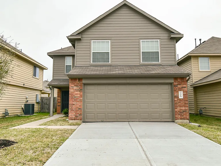 5610 Long Arbor Ln — Photo 1