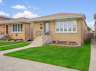 5918 S Mason Ave, Chicago, IL 60638