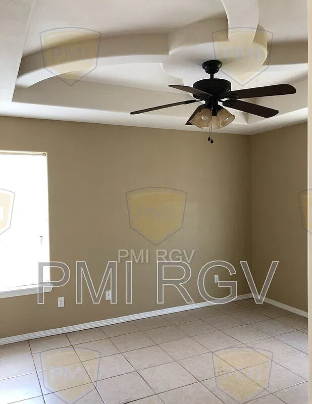 2 bed, 2.0 bath, $925 — Photo 4