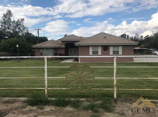 5056 Redbank Rd, Bakersfield, CA 93307