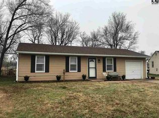 1531 Eastland Dr, Hutchinson, KS 67501
