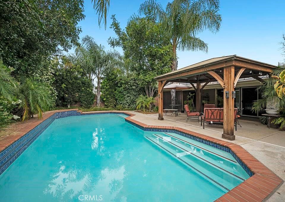 1st image of 6453 Aldea Ave