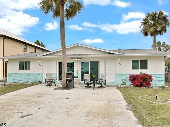 131 Eucalyptus Ct, Fort Myers Beach, FL 33931