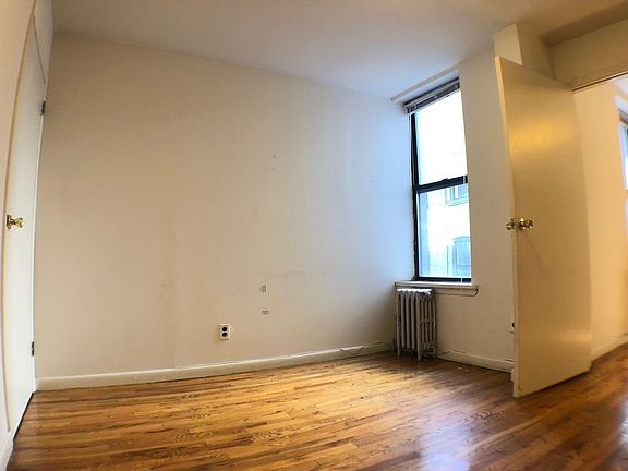 5th image of 310 W 95th St #4R