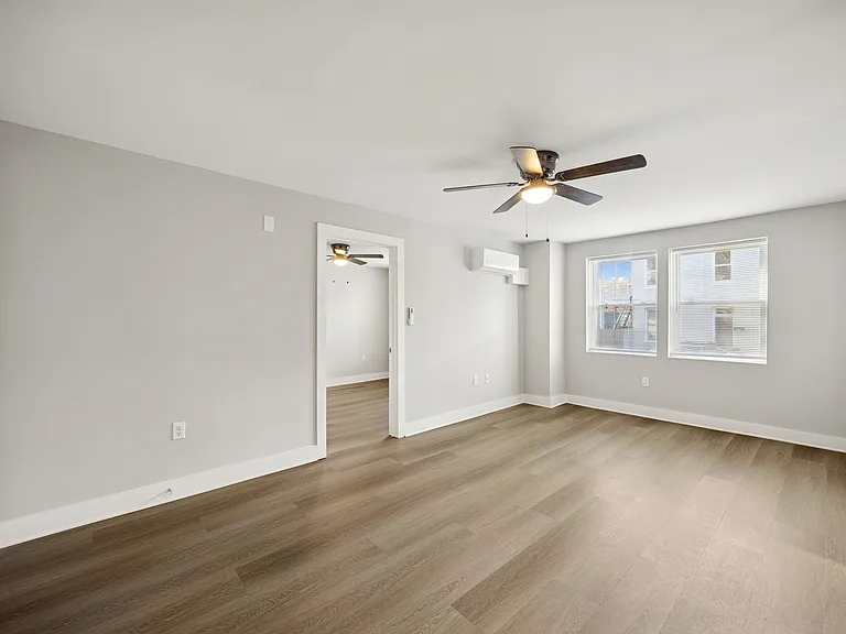 Pierce Arrow Properties — Photo 60