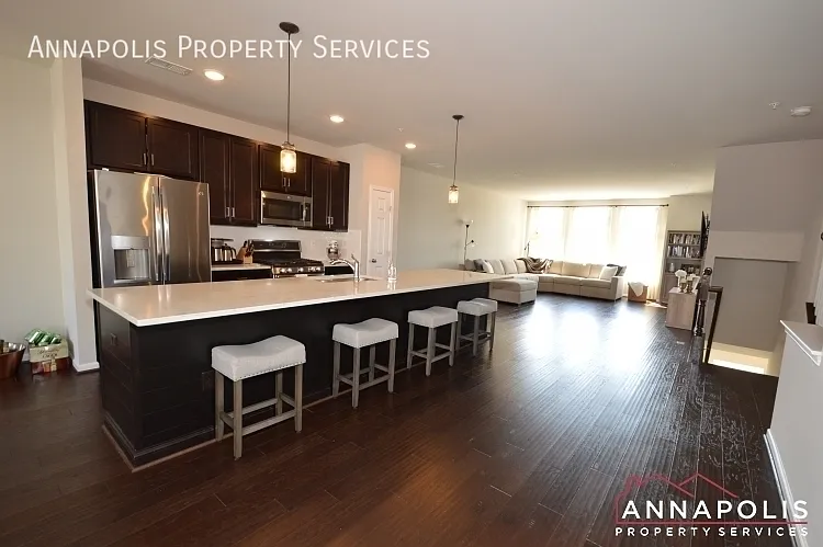 529 Leftwich Ln — Photo 3