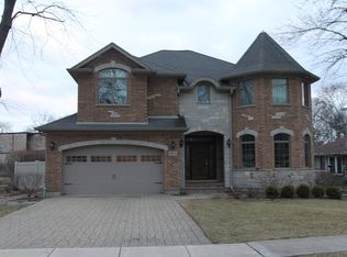 1955 Lincoln Ave, Northbrook, IL