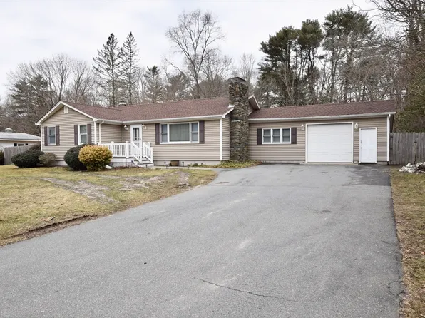 18 Padelford St, Berkley, MA 02779