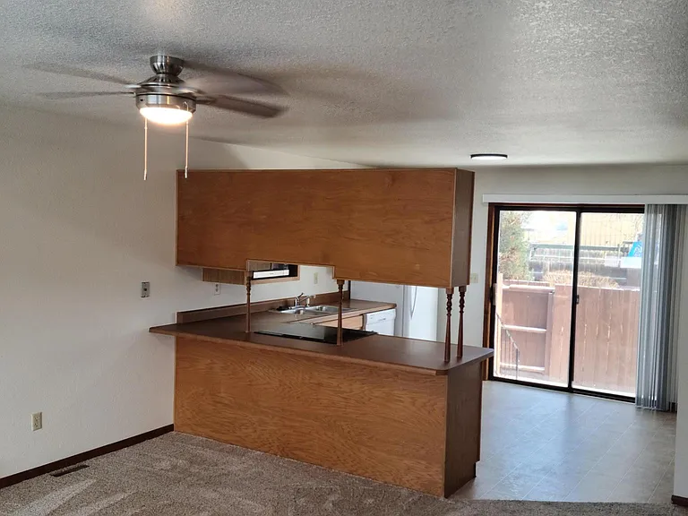 844 Terry Ave #844 — Photo 20
