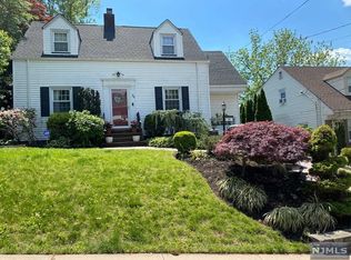 26 Bayard Ave, Kearny, NJ 07032