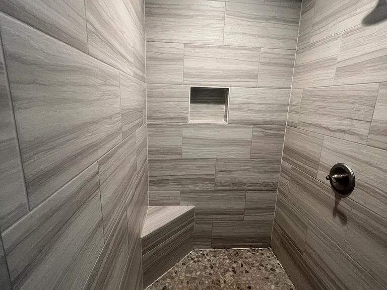10215 Dale Crest Dr — Photo 4