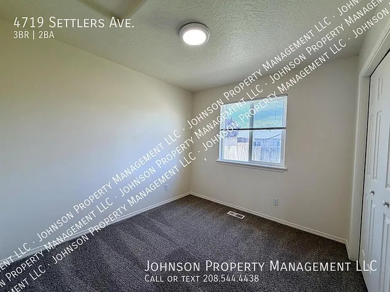 4719 Settlers Ave — Photo 6