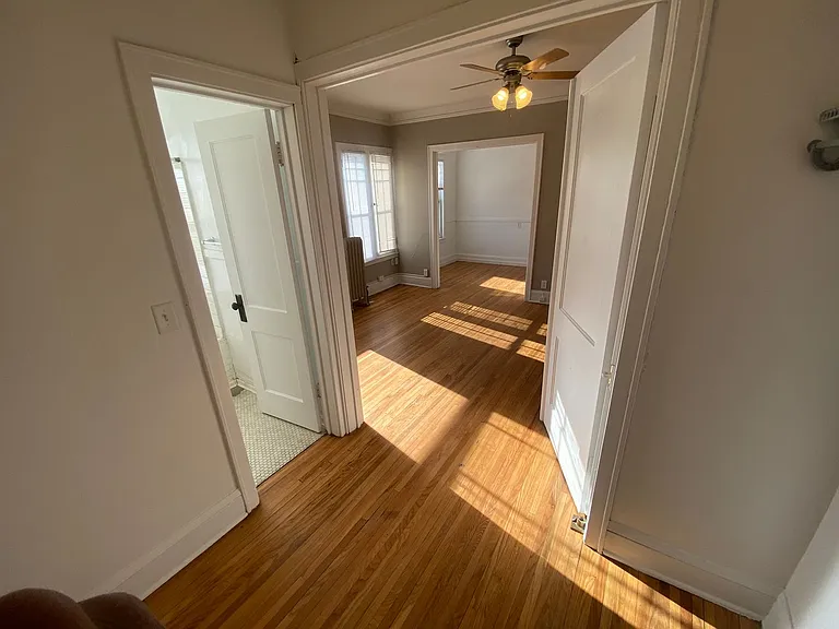 Kewanis Court Apartments — Photo 16