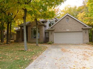 16538 Winding Creek Rd, Plainfield, IL 60586