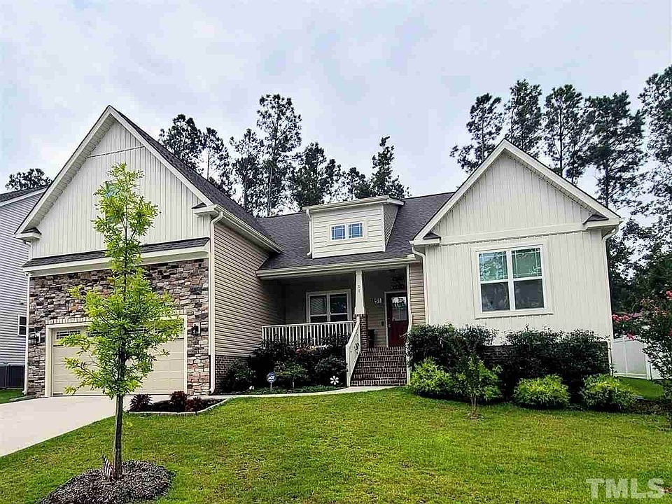 2nd image of 51 Saddleback Way