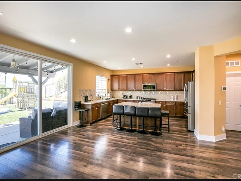 20540 Suzie Ln — Photo 20