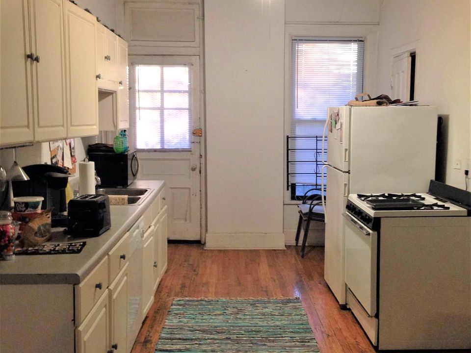 1st image of 1210 W Wrightwood Ave #2J