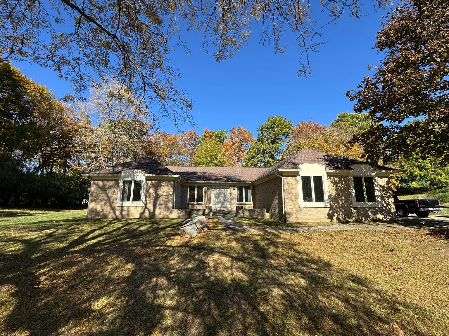 5218 Cherokee Ct photo 1