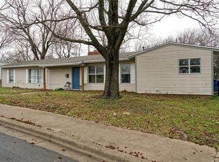 13 Macarthur Dr, Denison, TX 75020