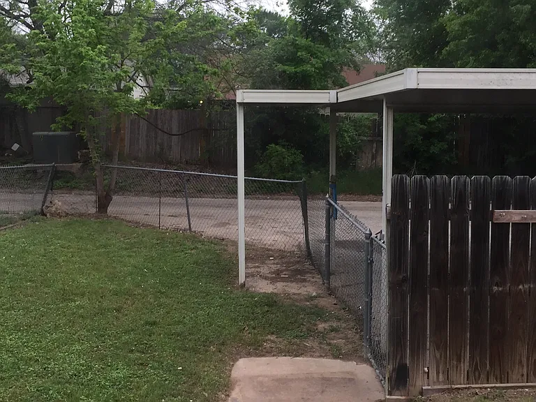 7314 Salt Springs Dr #B — Photo 10