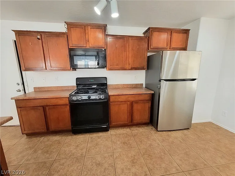 9090 Tolford Ave — Photo 10