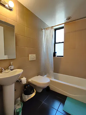 Rented by The Crest Group | media 18