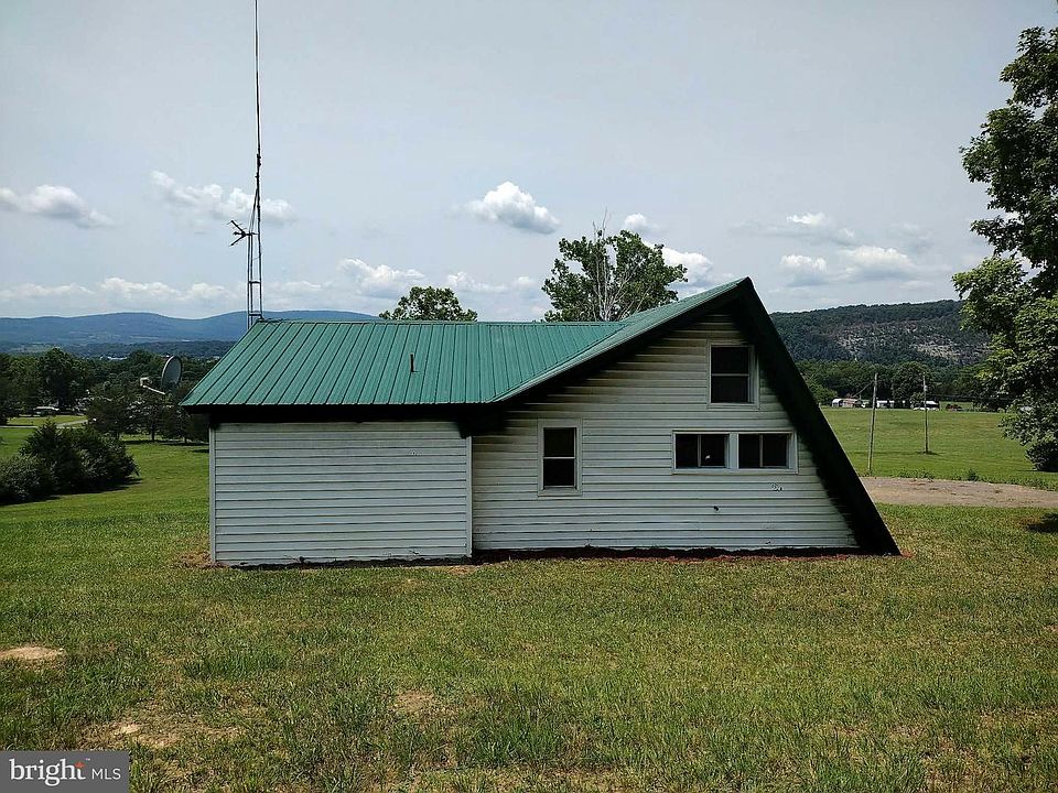 1st image of 3255 Trough Rd