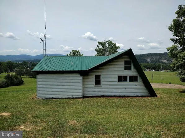 3255 Trough Rd, Moorefield, WV 26836