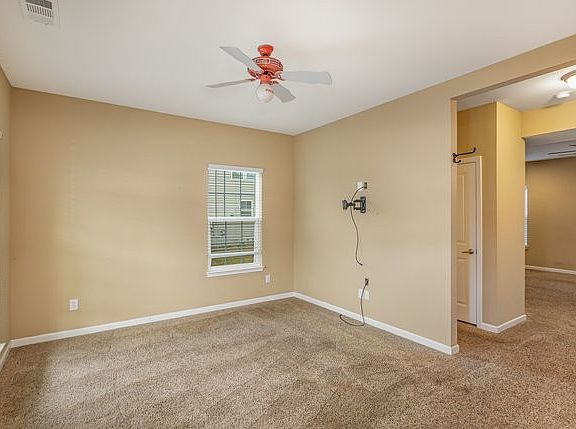 4th image of 729 Preservation Way NE