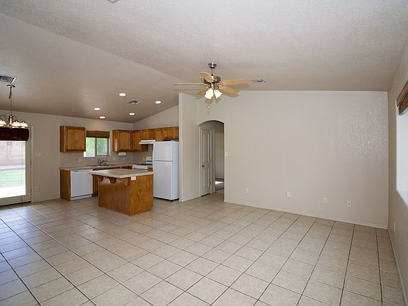 3rd image of 7611 E 26th Ln
