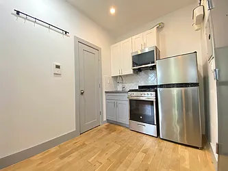 Rented by PadRabbit LLC