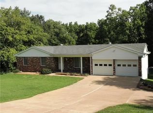 645 E Villa Ridge Rd, Villa Ridge, MO 63089