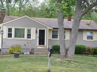 20 Brookside Dr, Attleboro, MA 02703