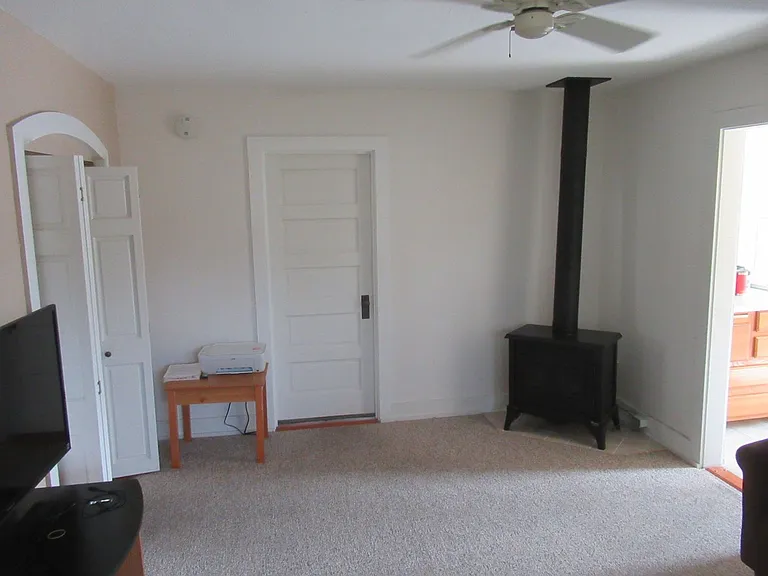 501 3rd Ave NE — Photo 7