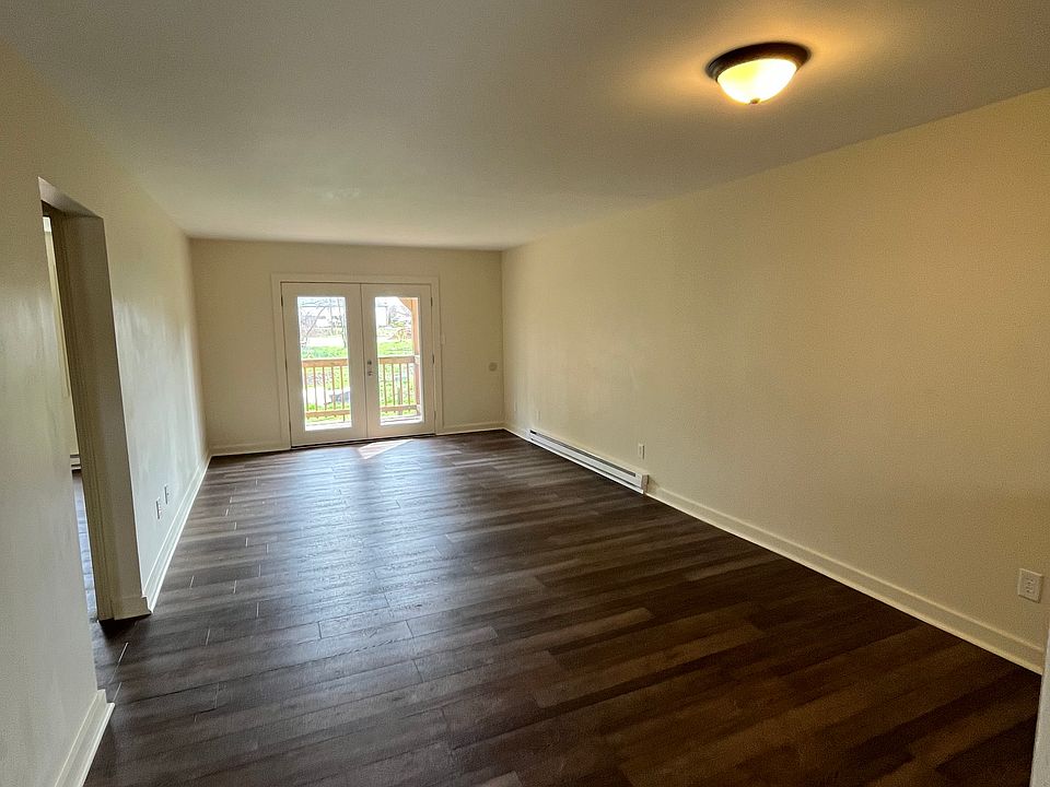 Cedar Creek 1 Living and Dining Area_07152025