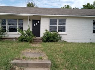 1109 N New Rd, Waco, TX 76710