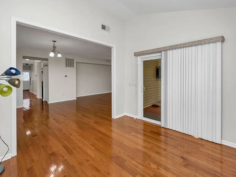 201 Hammock Dr — Photo 18
