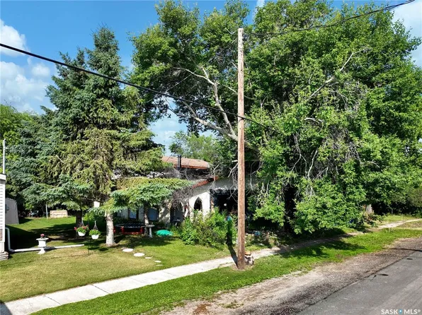 204 Allan AVENUE, Saltcoats, SK S0A 3R0