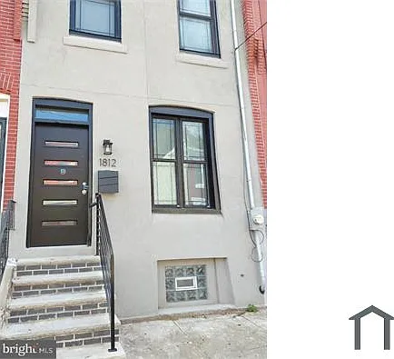 1812 N Croskey St — Photo 2