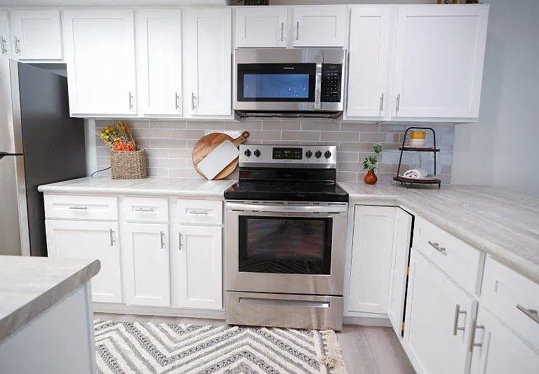 Auburn Townhomes — Photo 4