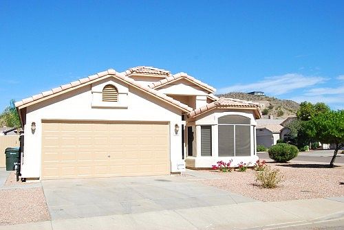 1st image of 2020 E Renee Dr