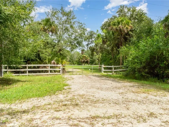 1175 Everglades Ave, Clewiston, FL 33440