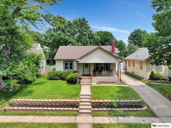 2340 S 18th St, Lincoln, NE 68502