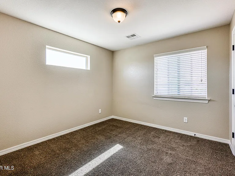 5525 Valley Cedar Dr — Photo 17