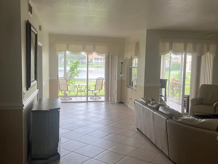 2655 Creek Ln #102 — Photo 5