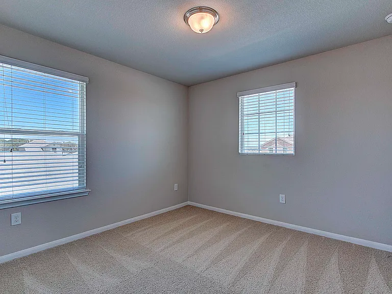 10404 Hatton Ln — Photo 19