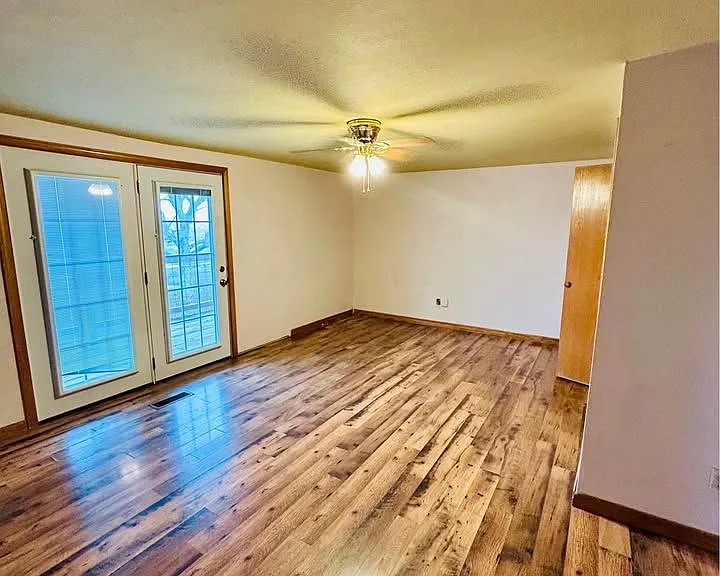 6913 Orchard Point — Photo 4