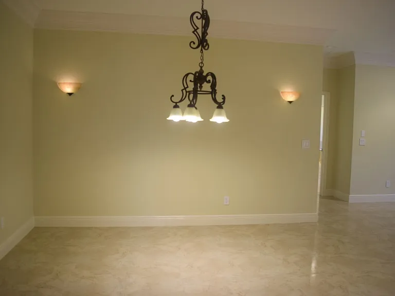 10160 SW Canossa Way — Photo 16