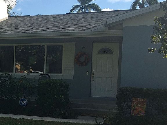 2nd image of 1812 Llewellyn Dr